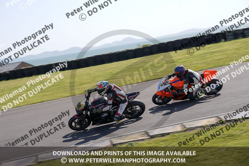 anglesey no limits trackday;anglesey photographs;anglesey trackday photographs;enduro digital images;event digital images;eventdigitalimages;no limits trackdays;peter wileman photography;racing digital images;trac mon;trackday digital images;trackday photos;ty croes